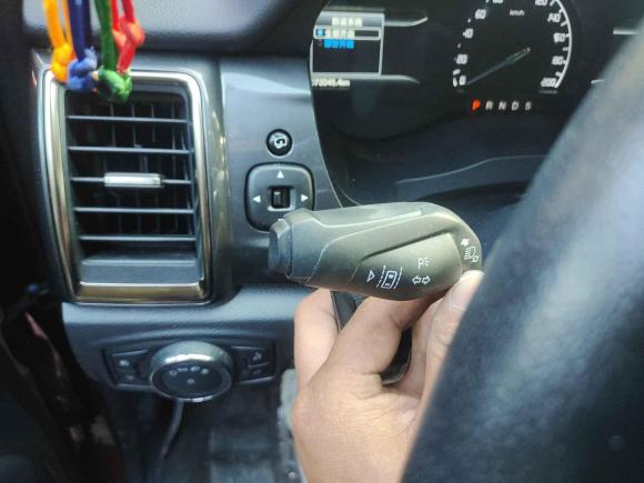 [上海·沪D] 二手福特撼路者2017款 2.0T 汽油自动四驱旗舰版 7座