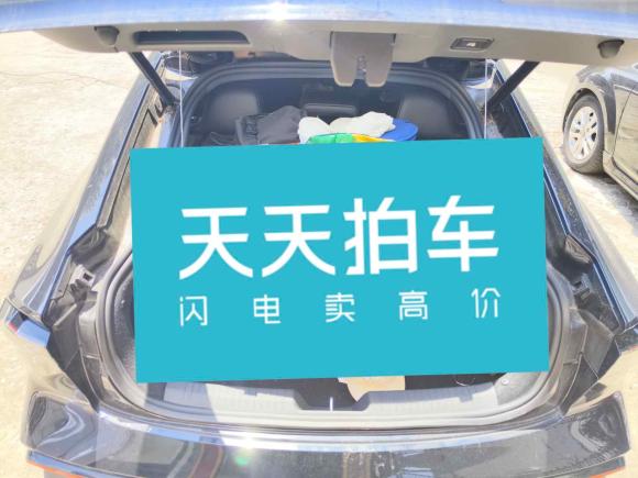 [南京·苏L] 二手长安长安UNI-V2023款 1.5T 运动版