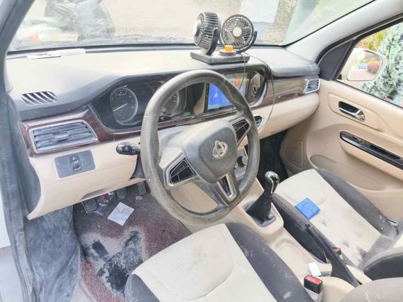 [上海·苏U] 二手长安跨越跨越星V72022款 1.6L汽油舒适型2座对开门DAM16KR