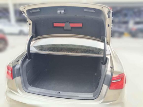 [上海·沪D] 二手奥迪奥迪A6L2014款 TFSI 标准型