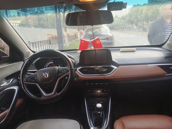 [西安·陕A] 二手宝骏宝骏5102017款 1.5L 手动豪华型