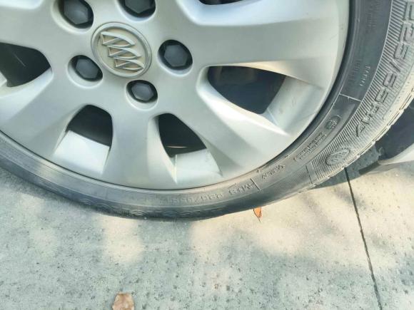 [嘉兴·浙F] 二手别克君威2015款 2.0L 领先时尚型