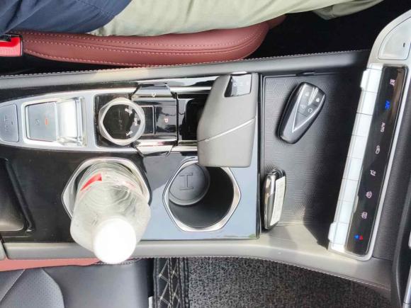 [湖州·浙B] 二手长安逸动2022款 PLUS 蓝鲸NE 1.4T GDI DCT尊贵版