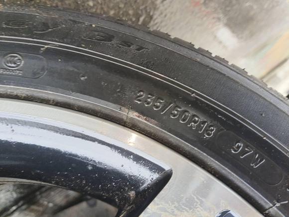 [温州·浙C] 二手荣威荣威RX52018款 20T 两驱手动互联网智尊版