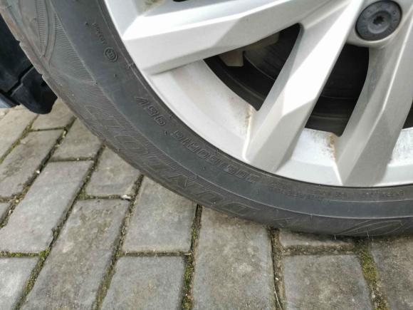 [上海·贵B] 二手大众途安2016款 途安L 280TSI DSG舒雅版