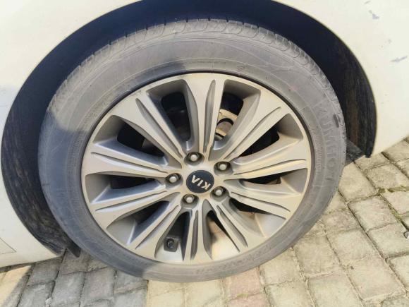 [南昌·赣A] 二手起亚起亚K42014款 1.8L 自动DLX