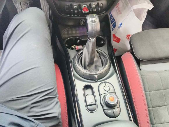 [上海·沪B] 二手MINIMINI CLUBMAN2016款 2.0T COOPER S JCW套件版