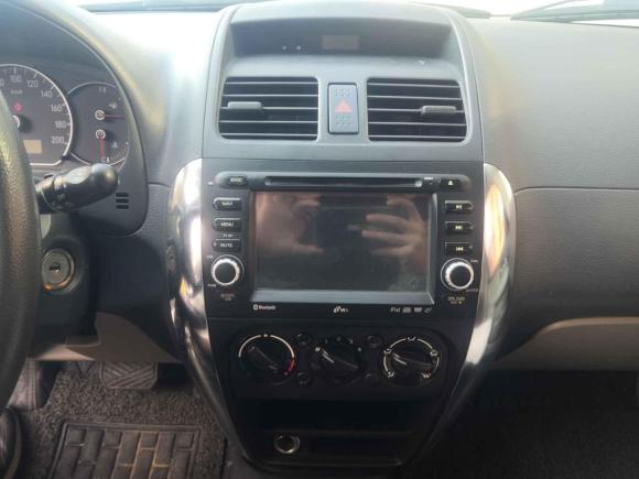 [青岛·鲁S] 二手铃木天语 SX42011款 两厢 1.6L 自动灵动型