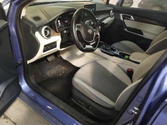 [佛山·粤E] 二手北京汽车北京EU52018款 R500 智尚版