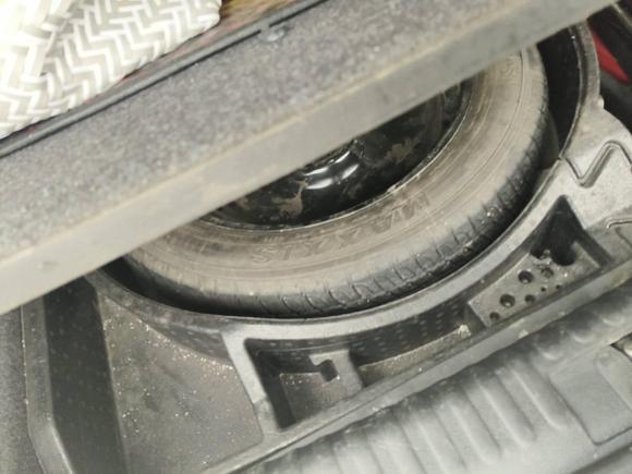 [上海·赣C] 二手大众途观2013款 1.8TSI 自动两驱豪华型