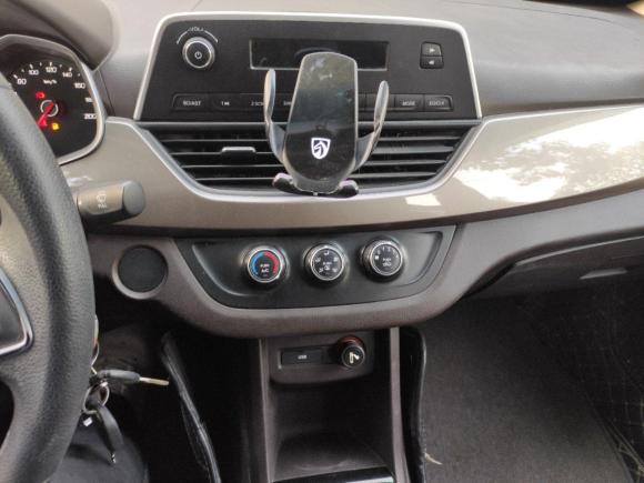 [合肥·皖A] 二手宝骏宝骏310W2017款 1.5L 手动舒适型 国VI