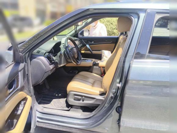 [南京·苏A] 二手本田本田UR-V2020款 240TURBO 两驱致雅版