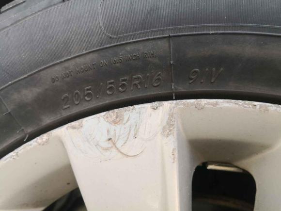 [上海·豫A] 二手大众朗逸2013款 1.6L 手动舒适版