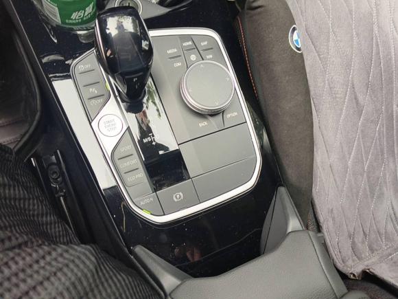 [无锡·苏B] 二手宝马宝马2系2021款 225i 四门轿跑车 M运动套装