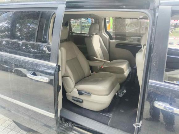 [上海·沪A] 二手克莱斯勒大捷龙2013款 3.6L 豪华版