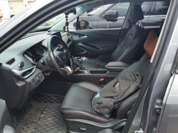 [成都·川A] 二手雪佛兰沃兰多2019款 Redline 530T 自动纵享版（5+2款） 国VI