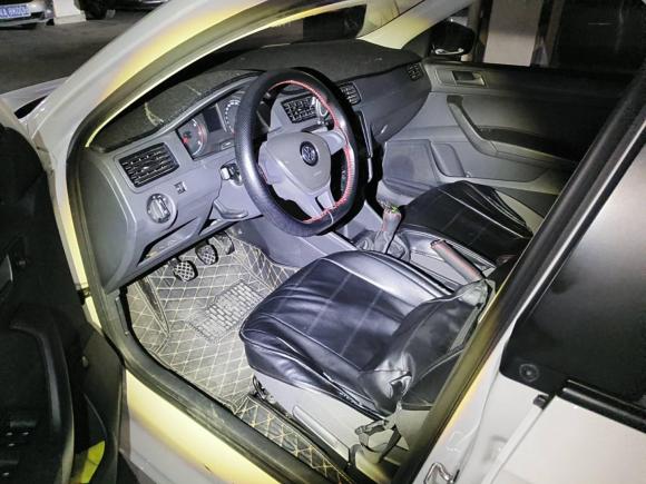 [广州·渝A] 二手大众桑塔纳2018款 1.5L 手动风尚版