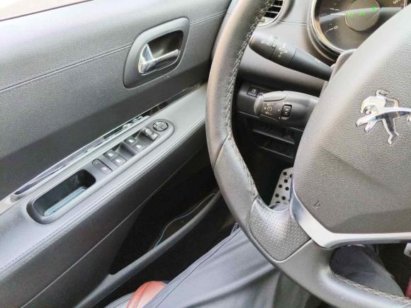 [上海·浙C] 二手标致标致30082013款 2.0L 自动潮流版