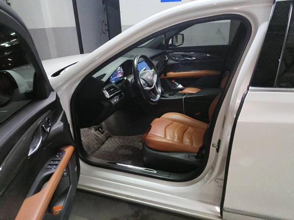 [上海·沪A] 二手凯迪拉克凯迪拉克CT6 PLUG-IN2017款 30E 领先型