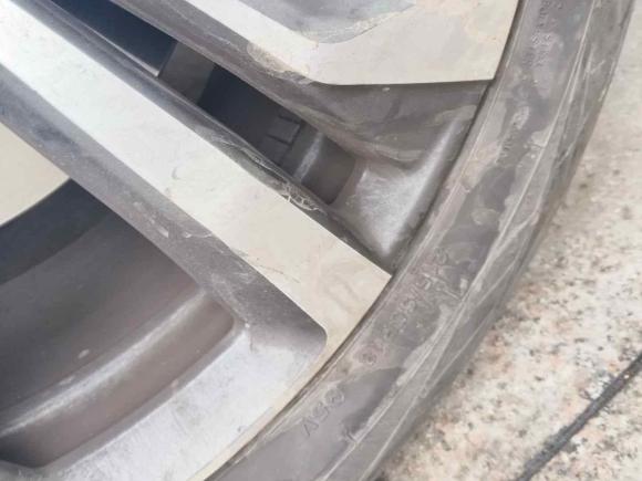 [青岛·鲁U] 二手五菱汽车五菱星辰2021款 1.5T CVT星曜版