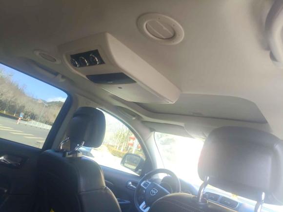 [青岛·鲁B] 二手道奇酷威2013款 2.4L 两驱尊尚版