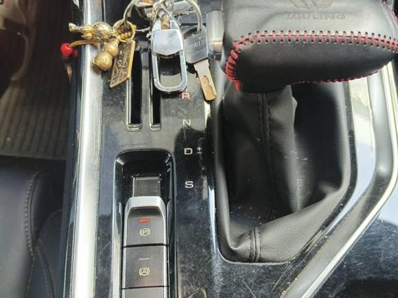 [深圳·粤L] 二手五菱汽车五菱星辰2021款 1.5T CVT星曜版