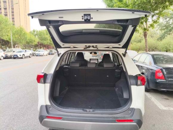 [北京·京H] 二手丰田RAV4荣放2020款 2.0L CVT两驱风尚PLUS版