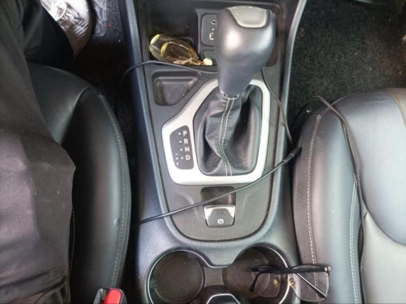 [义乌·浙G] 二手Jeep自由光2020款 2.0L 两驱经典运动版