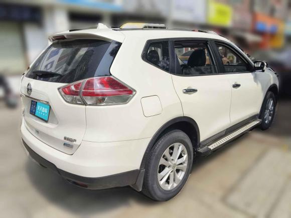 [无锡·苏B] 二手日产奇骏2014款 2.0L CVT智领版 2WD