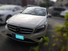 [上海·沪B] 奔驰奔驰A级2015款A200时尚型