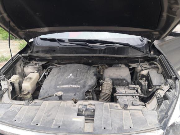 [成都·川A] 二手猎豹汽车猎豹CS102015款 2.0T 手动卓越型