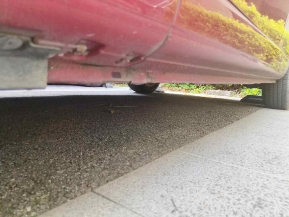 [上海·苏K] 二手标致标致3072013款 两厢 1.6L 手动舒适版