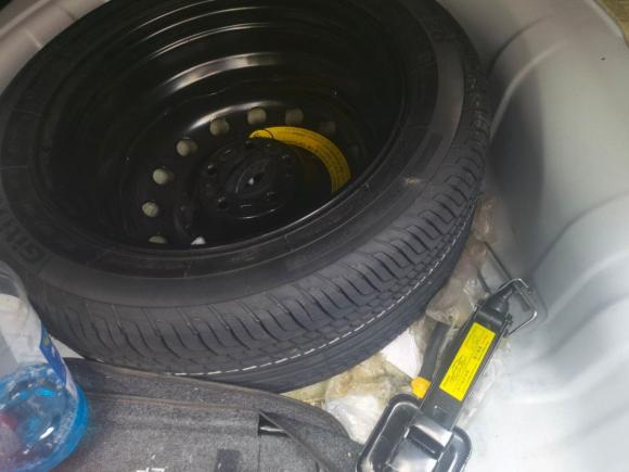 [常州·苏D] 二手长安悦翔V72015款 1.6L 自动乐享型 国IV