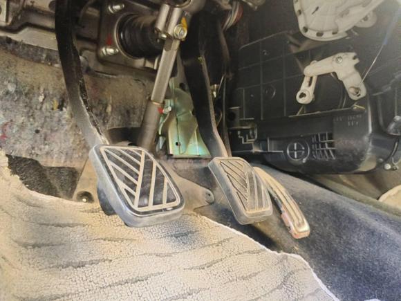 [青岛·鲁B] 二手铃木奥拓2013款 1.0L 手动实用型