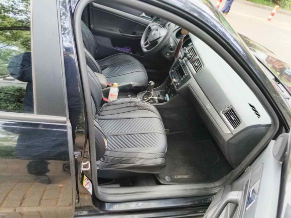 [苏州·苏E] 二手大众朗逸2015款 1.6L 手动风尚版