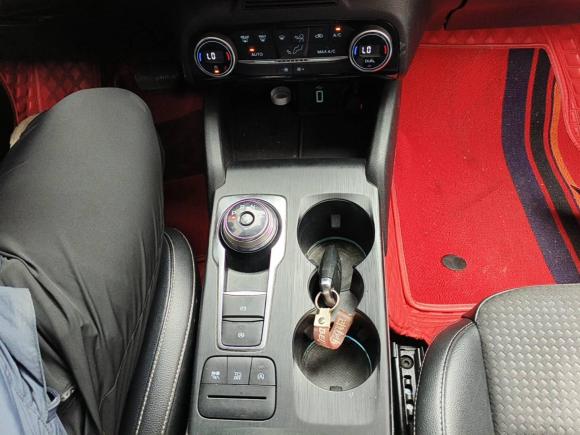 [芜湖·皖B] 二手福特福克斯2020款 三厢 EcoBoost 180 自动锋潮型