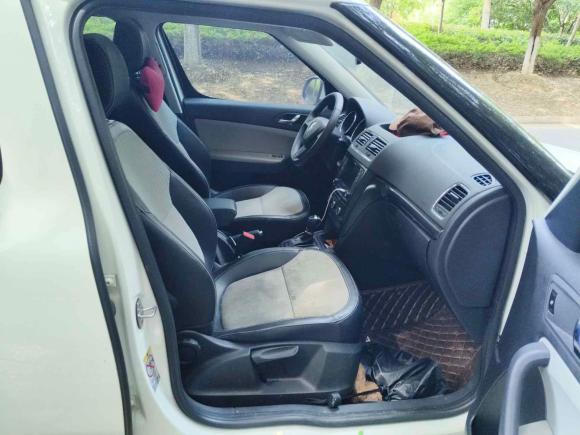 [苏州·苏U] 二手斯柯达Yeti2017款 TSI280 DSG前行版