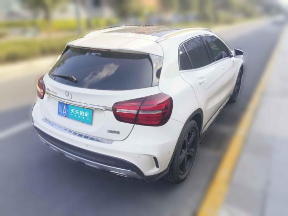 [成都·川A] 二手奔驰奔驰GLA2019款 GLA 200 时尚型