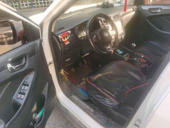 [西安·陕A] 二手东风风光风光5802017款 1.8L 手动舒适型