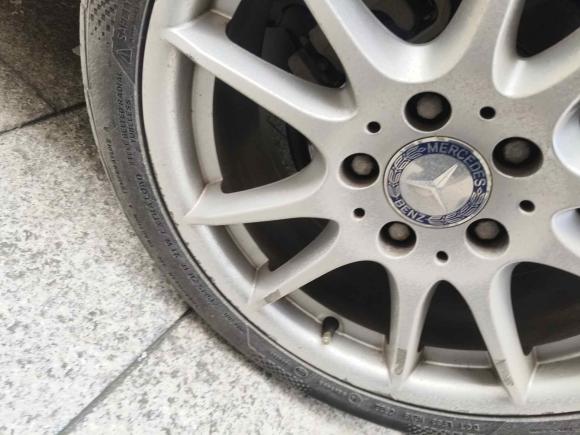 [上海·沪J] 二手奔驰奔驰B级2009款 B 200 时尚型