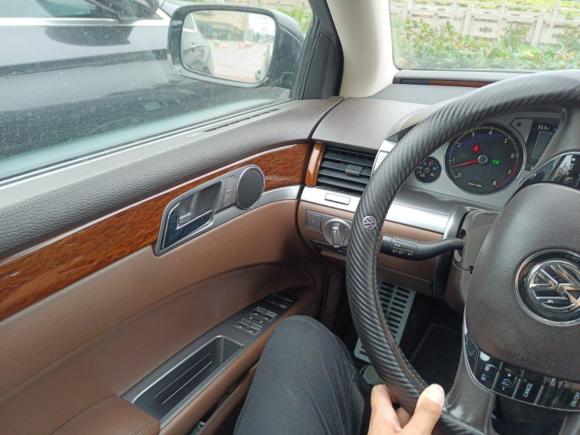 [无锡·苏B] 二手大众辉腾2012款 3.0L 商务型