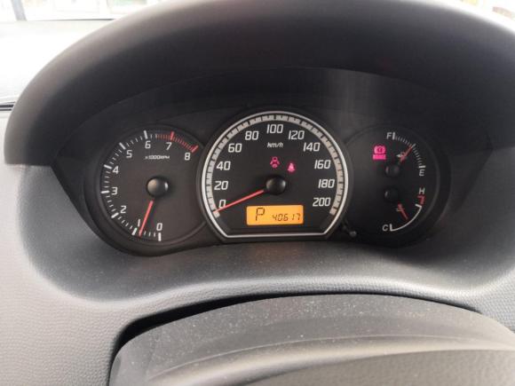 [义乌·浙G] 二手铃木雨燕2011款 1.5L 自动时尚版