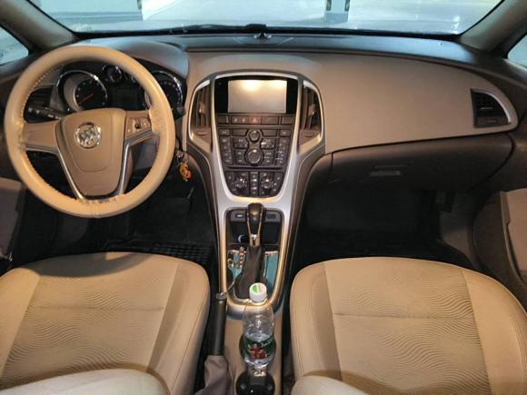 [上海·浙A] 二手别克英朗2013款 GT 1.6L 自动时尚版