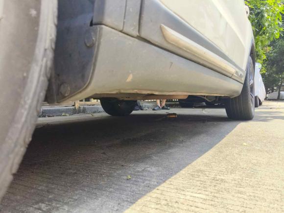 [佛山·粤E] 二手一汽森雅R72017款 1.6L 自动豪华型