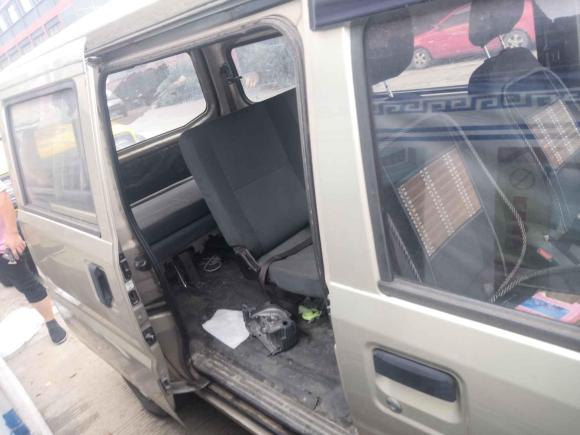 [金华·湘A] 二手五菱汽车五菱荣光2011款 1.2L基本型