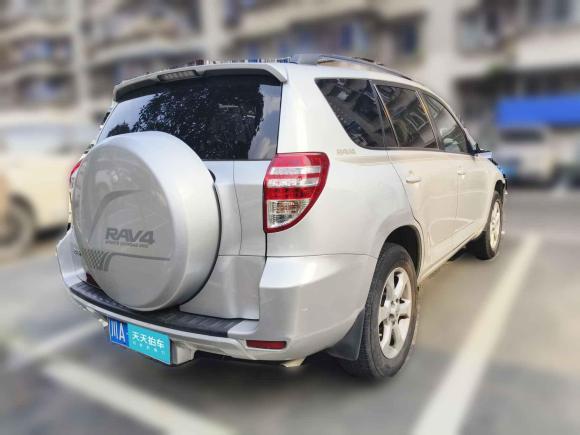 [成都·川A] 二手丰田RAV4荣放2009款 2.0L 手动豪华版