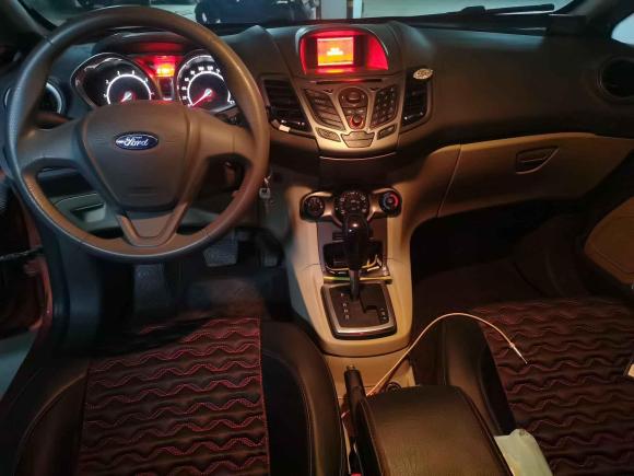 [济南·鲁A] 二手福特嘉年华2011款 两厢 1.5L 自动时尚型