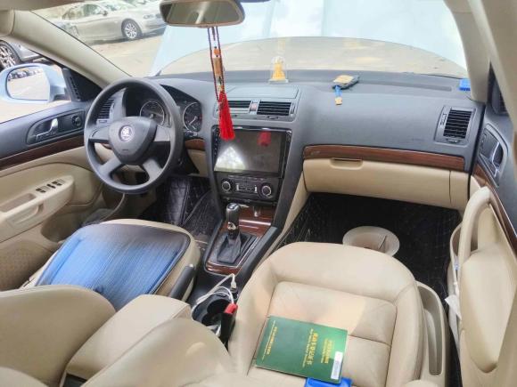 [广州·粤A] 二手斯柯达明锐2014款 1.6L 自动逸俊版