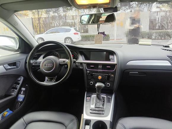 [青岛·鲁B] 二手奥迪奥迪A4L2015款 35 TFSI 自动标准型