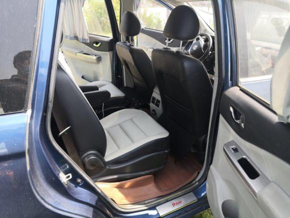 [成都·川A] 二手东风风行风行S5002016款 1.6L CVT尊享型